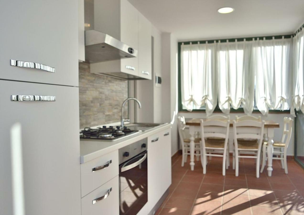 Villa Fiore Apartments Portoferraio Ngoại thất bức ảnh